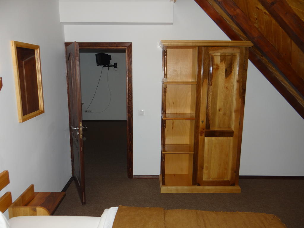 Belvedere Corbeni Room photo